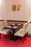 Brit Hotel Chinon le Lion d'Or