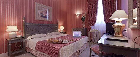 Hotel Beaubourg