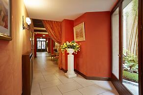 Hotel Beaubourg