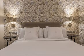 Hotel Meninas