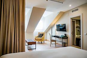 Hotel Meninas