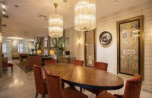 Hotel Meninas
