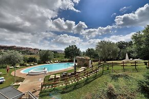 La Meridiana Bleisure Hotel