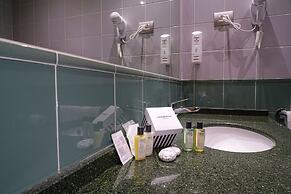 La Meridiana Bleisure Hotel