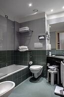 La Meridiana Bleisure Hotel