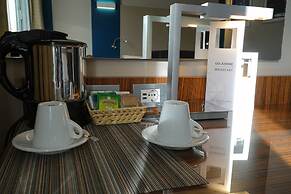 La Meridiana Bleisure Hotel