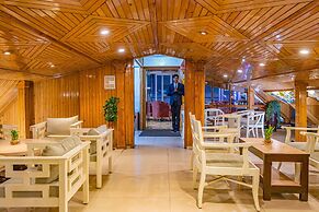 Ashiana Clarks Inn, Shimla