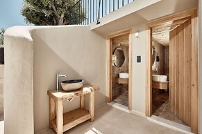 Marni Village