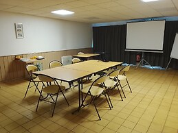 Comfort Hotel Linas Montlhery