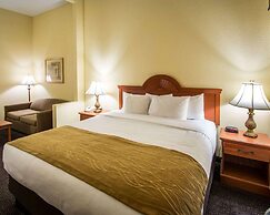Comfort Inn & Suites Jupiter I-95