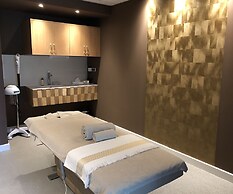 Le Diana Hotel and Spa