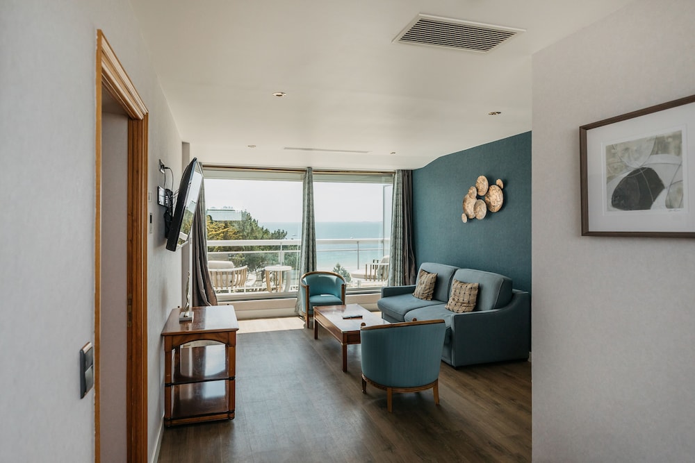 Le Diana Hotel and Spa