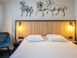 Mercure Bords De Loire Saumur