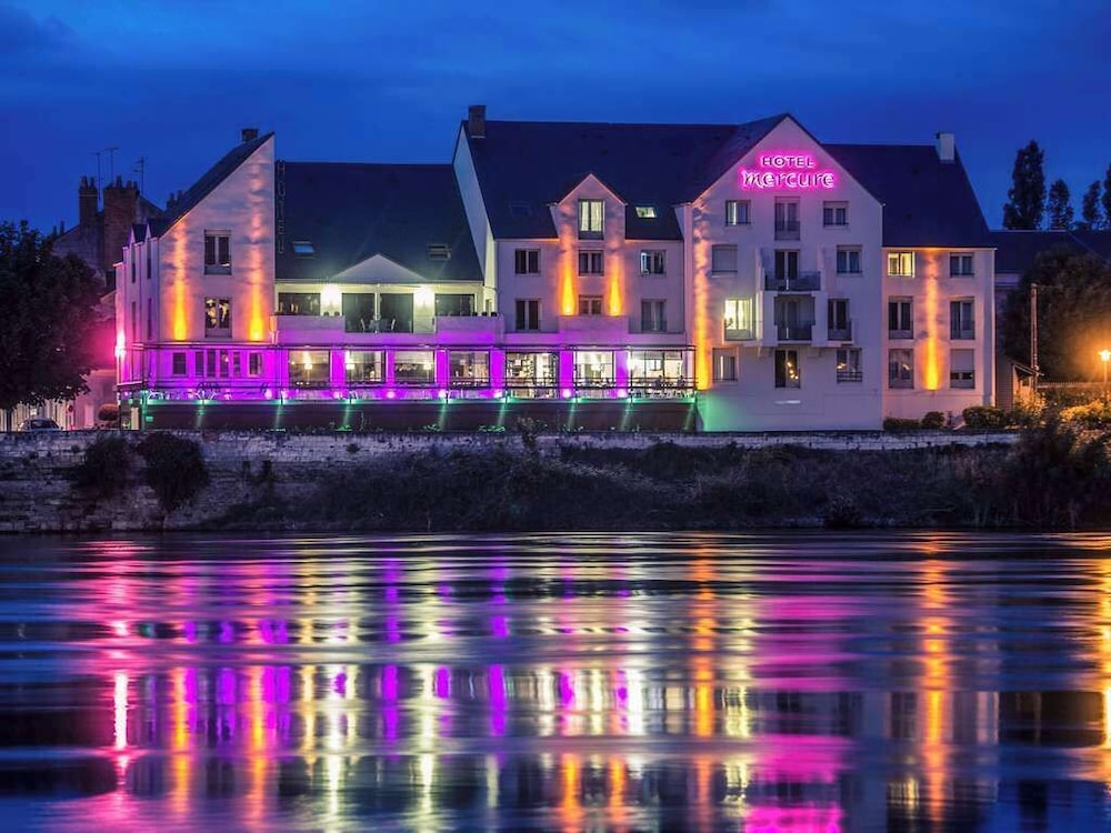 Mercure Bords De Loire Saumur