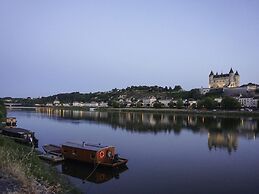 Mercure Bords De Loire Saumur