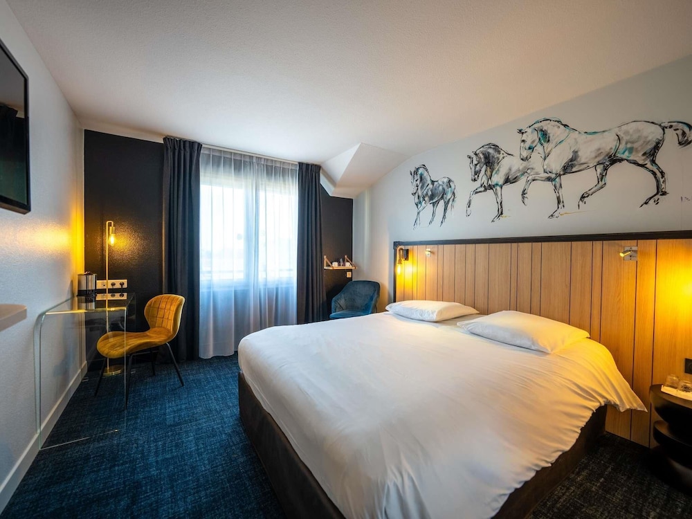 Mercure Bords De Loire Saumur