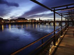 Mercure Bords De Loire Saumur