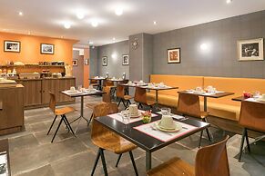 Hôtel Boris V. by Happyculture
