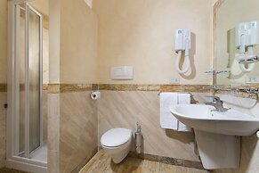 Hotel Teatro Pace