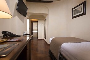 Hotel Teatro Pace