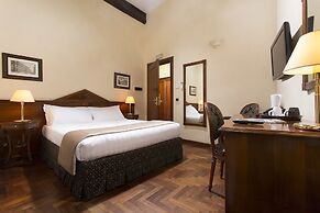 Hotel Teatro Pace