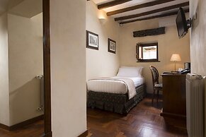 Hotel Teatro Pace