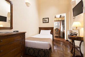 Hotel Teatro Pace