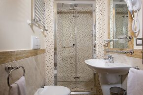 Hotel Teatro Pace