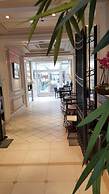 Hôtel Suites Unic Renoir Saint Germain