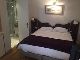 Hôtel Suites Unic Renoir Saint Germain