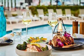 Faro Blanco Resort Marathon Florida Keys, Curio by Hilton