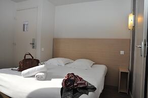 BHôtel De Caen