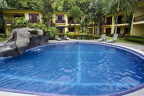 Club Del Sol by Dream Makers