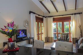 Club Del Sol by Dream Makers