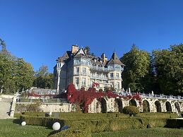 Château des Avenieres