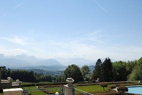 Château des Avenieres