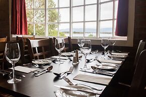 Kings Arms Hotel
