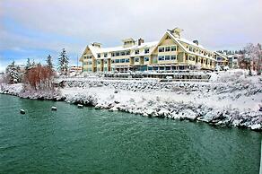 Chrysalis Inn & Spa Bellingham, Curio Collection by Hilton