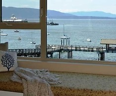 Chrysalis Inn & Spa Bellingham, Curio Collection by Hilton