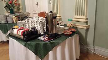 Tisza Hotel