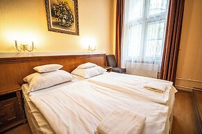 Tisza Hotel