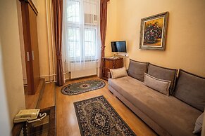 Tisza Hotel