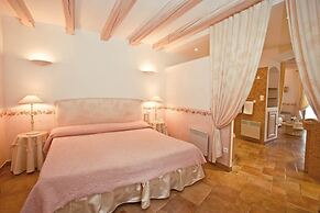 L'Enclos des Lauriers Roses