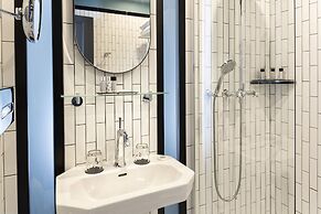 Lenox Montparnasse Hotel