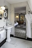 Lenox Montparnasse Hotel