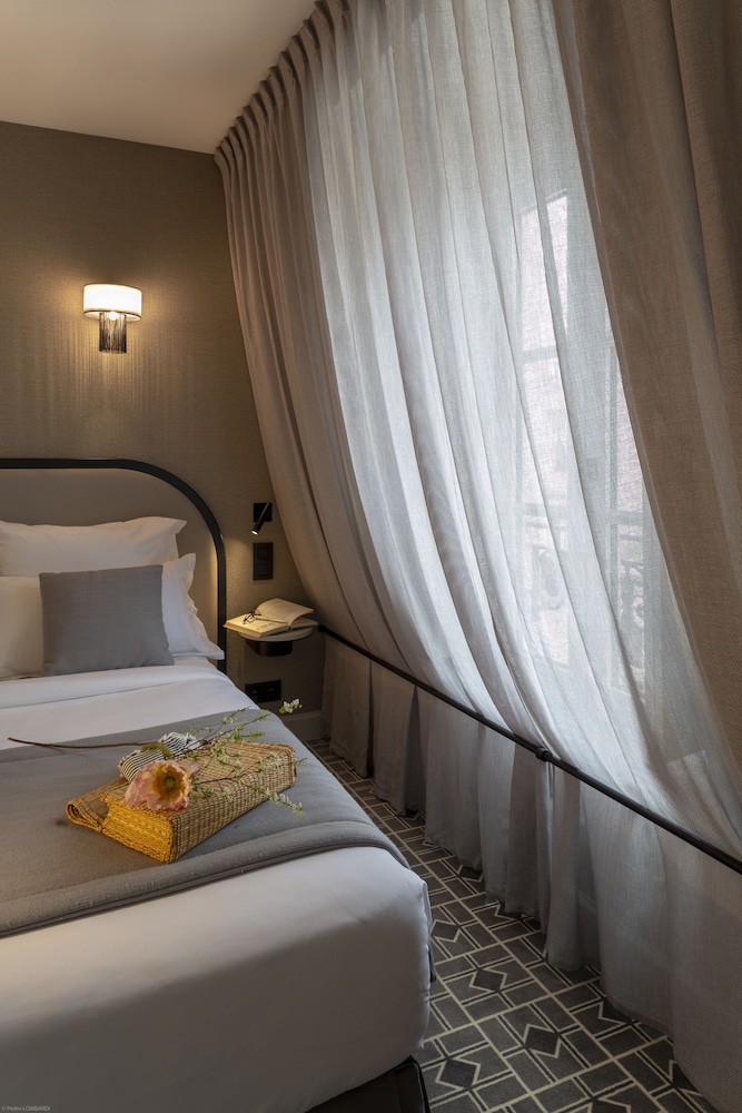 Lenox Montparnasse Hotel