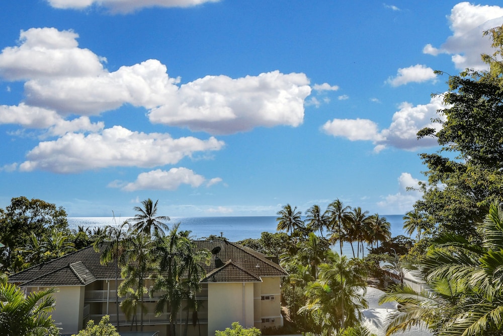 On the Beach Holiday Apartments