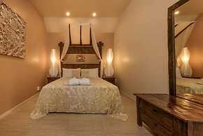 Crown Beach Resort & Spa