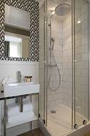 Le Petit Oberkampf Hotel & Spa