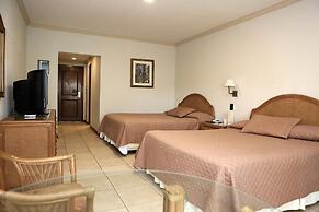 Los Parrales Resort Hotel